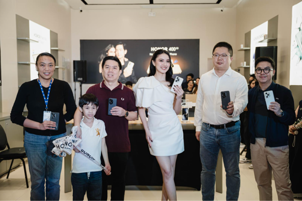 HONOR 400 Pro 5G first day sale kicks off with opening of experience store at SM Lanang Premier
