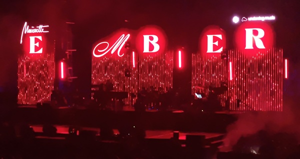 Morissette ignites the Araneta stage with 'Ember' 15th anniversary concert